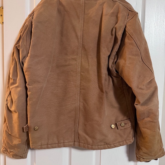 Carhartt jacket - Picture 2 of 2
